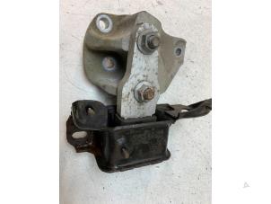 Gebruikte Motorsteun Ford Fiesta 6 (JA8) 1.25 16V Prijs € 30,00 Margeregeling aangeboden door Autodemontage van de Laar