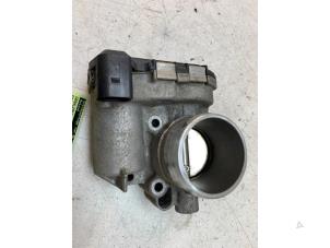 Gebruikte Gasklephuis Ford Fiesta 6 (JA8) 1.25 16V Prijs € 35,00 Margeregeling aangeboden door Autodemontage van de Laar