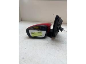 Gebruikte Spiegel Buiten links Volkswagen Up! (121) 1.0 12V 60 Prijs € 35,00 Margeregeling aangeboden door Autodemontage van de Laar