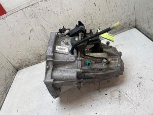 Gebruikte Versnellingsbak Mercedes Citan (420.6) 1.5 110 CDI Prijs op aanvraag aangeboden door Autodemontage van de Laar