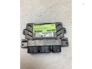 Gebruikte Computer Motormanagement Ford Focus 3 Wagon 1.6 Ti-VCT 16V 125 Prijs op aanvraag aangeboden door Autodemontage van de Laar