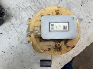 Gebruikte Tank element Pomp Mercedes Citan (420.6) 1.5 110 CDI Prijs op aanvraag aangeboden door Autodemontage van de Laar