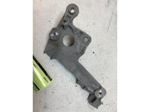 Gebruikte Motorsteun Mercedes Citan (420.6) 1.5 110 CDI Prijs op aanvraag aangeboden door Autodemontage van de Laar