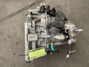 Gebruikte Versnellingsbak Renault Clio V (RJAB) 1.0 TCe 90 12V Prijs op aanvraag aangeboden door Autodemontage van de Laar