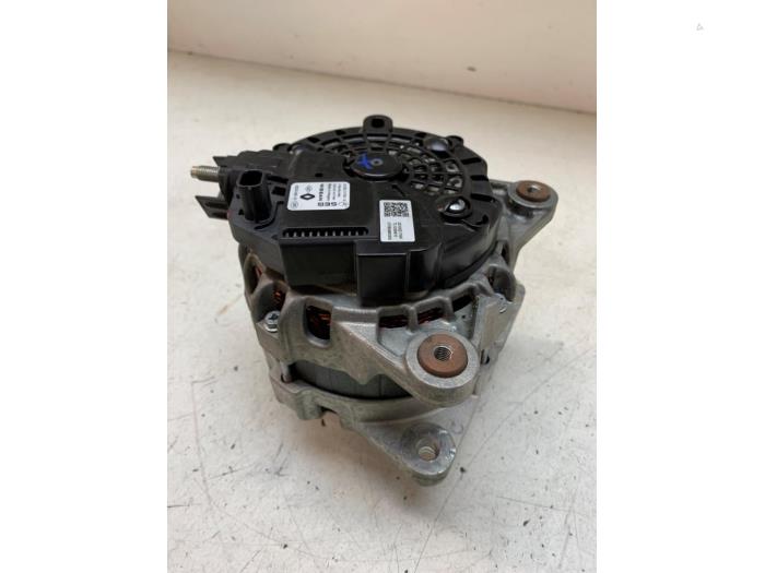 Gebruikte Dynamo Renault Clio V (RJAB) 1.0 TCe 90 12V Prijs op aanvraag aangeboden door Autodemontage van de Laar