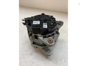 Gebruikte Alternator Renault Clio V (RJAB) 1.0 TCe 90 12V Prijs op aanvraag aangeboden door Autodemontage van de Laar