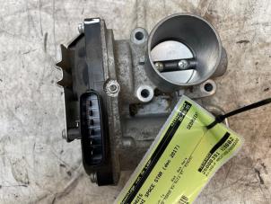 Gebruikte Gasklephuis Mitsubishi Space Star (A0) 1.0 12V Prijs € 50,00 Margeregeling aangeboden door Autodemontage van de Laar