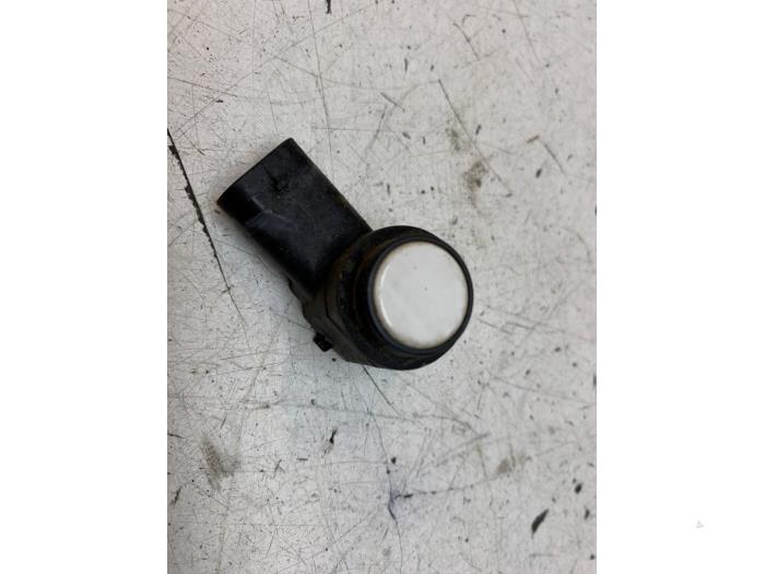 PDC Sensor van een Seat Leon (1P1) 2.0 TDI 16V FR 2011