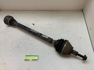 Gebruikte Cardanas rechts-voor (VWA) Seat Leon (1P1) 2.0 TDI 16V FR Prijs € 70,00 Margeregeling aangeboden door Autodemontage van de Laar