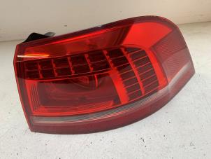 Gebruikte Achterlicht rechts Volkswagen Passat Variant (365) 1.4 TSI 16V Prijs € 95,00 Margeregeling aangeboden door Autodemontage van de Laar