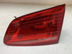 Gebruikte Achterlicht rechts Volkswagen Passat Variant (365) 1.4 TSI 16V Prijs € 70,00 Margeregeling aangeboden door Autodemontage van de Laar