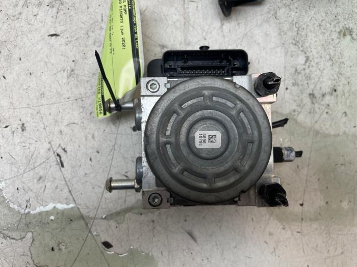 Gebruikte ABS Pomp Kia Picanto (JA) 1.0 12V Prijs € 150,00 Margeregeling aangeboden door Autodemontage van de Laar