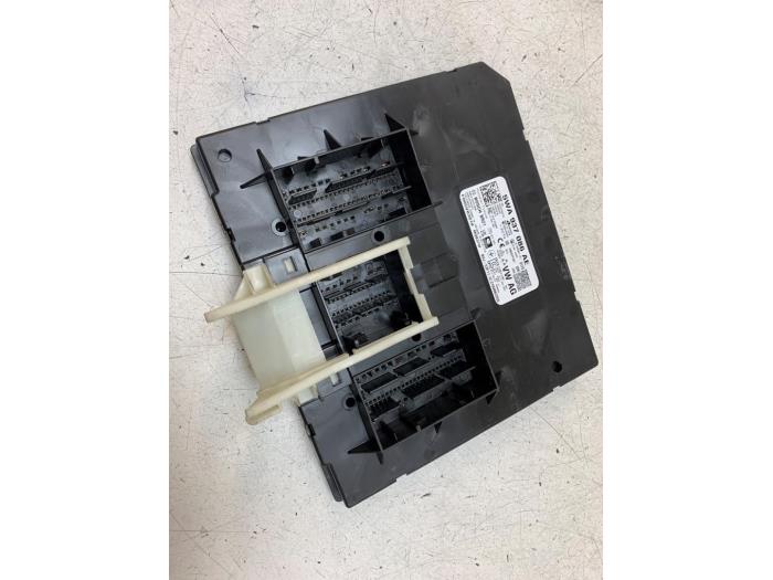 Gebruikte Bodycontrol Module Volkswagen Golf VIII (CD1) 1.0 TSI 12V Prijs € 175,00 Margeregeling aangeboden door Autodemontage van de Laar