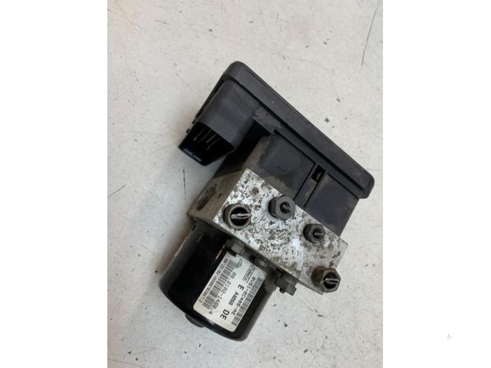Gebruikte ABS Pomp Ford Fiesta 6 (JA8) 1.4 16V Prijs € 125,00 Margeregeling aangeboden door Autodemontage van de Laar