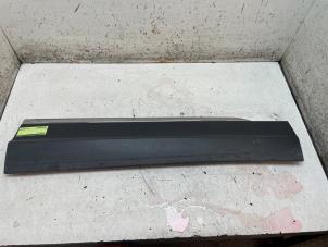 Gebruikte Deurlijst Volkswagen Tiguan Prijs € 50,00 Margeregeling aangeboden door Autodemontage van de Laar