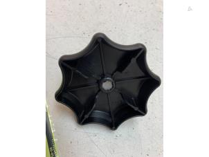 Gebruikte Diversen Volkswagen Up! (121) 1.0 12V 60 Prijs op aanvraag aangeboden door Autodemontage van de Laar