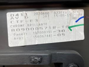 Gebruikte Deurbekleding 4Deurs rechts-voor Renault Captur (2R) 0.9 Energy TCE 12V Prijs € 50,00 Margeregeling aangeboden door Autodemontage van de Laar