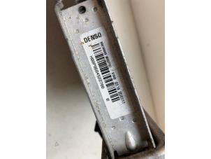 Radiateur van een Peugeot 208 I (CA/CC/CK/CL) 1.2 Vti 12V PureTech 82 2017