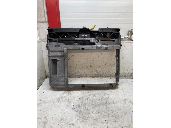 Gebruikte Frontpaneel Citroen C3 Picasso (SH) 1.4 16V VTI 95 Prijs € 70,00 Margeregeling aangeboden door Autodemontage van de Laar