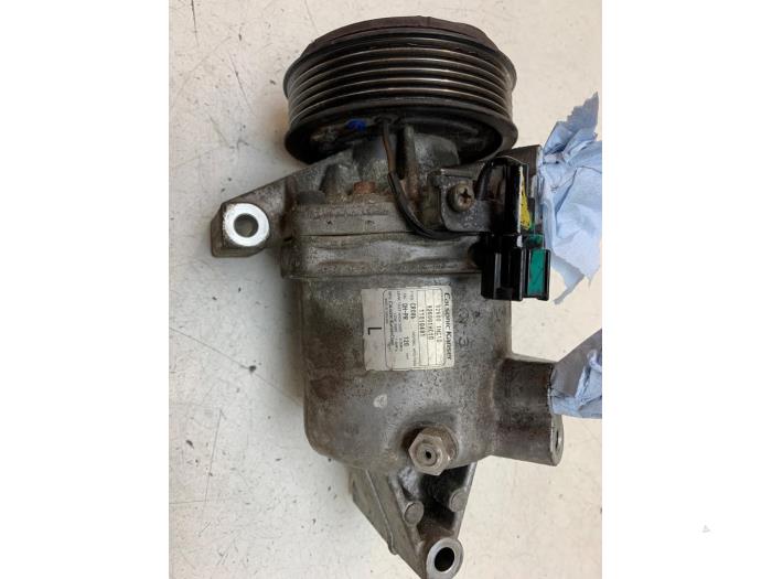 Gebruikte Aircopomp Nissan Micra (K13) 1.2 12V DIG-S Prijs € 120,00 Margeregeling aangeboden door Autodemontage van de Laar