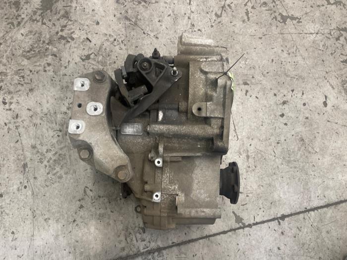 Gebruikte Versnellingsbak Volkswagen Golf V (1K1) 2.0 GTI 16V Prijs € 350,00 Margeregeling aangeboden door Autodemontage van de Laar