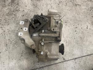 Gebruikte Versnellingsbak Volkswagen Golf V (1K1) 2.0 GTI 16V Prijs € 350,00 Margeregeling aangeboden door Autodemontage van de Laar
