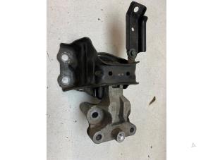 Gebruikte Motorrubber Nissan Micra (K13) 1.2 12V DIG-S Prijs € 30,00 Margeregeling aangeboden door Autodemontage van de Laar