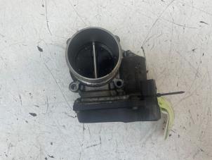 Gebruikte Gasklephuis Volkswagen Golf V (1K1) 2.0 GTI 16V Prijs € 75,00 Margeregeling aangeboden door Autodemontage van de Laar