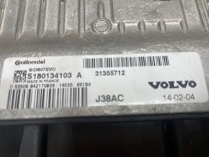 Gebruikte Computer Motormanagement Volvo V40 Cross Country (MZ) 1.6 D2 Prijs € 100,00 Margeregeling aangeboden door Autodemontage van de Laar