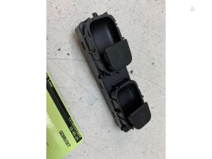 Gebruikte Diversen Tesla Model Y (5YJY) Long Range 72kWh Prijs € 25,00 Margeregeling aangeboden door Autodemontage van de Laar