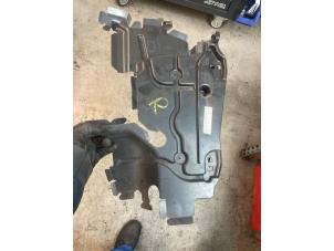 Gebruikte Luchtgeleider Citroen C3 Picasso (SH) 1.4 16V VTI 95 Prijs € 10,00 Margeregeling aangeboden door Autodemontage van de Laar