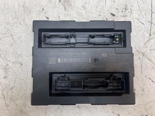 Gebruikte Module Bodycontrol Audi Q5 (8RB) 2.0 TFSI 16V Quattro Prijs € 125,00 Margeregeling aangeboden door Autodemontage van de Laar