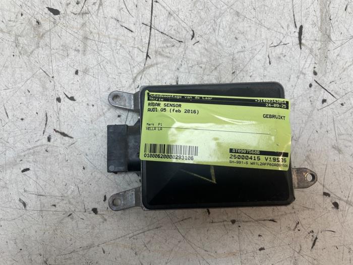 Gebruikte Radar sensor Audi Q5 (8RB) 2.0 TFSI 16V Quattro Prijs € 175,00 Margeregeling aangeboden door Autodemontage van de Laar