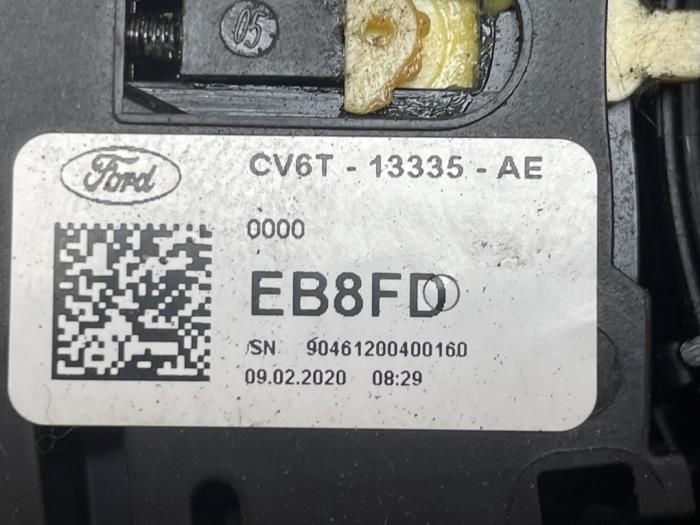 Combischakelaar Stuurkolom van een Ford Transit Connect (PJ2) 1.5 EcoBlue 2020