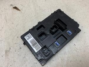 Gebruikte Module Trekhaak Peugeot 5008 I (0A/0E) 1.6 THP 16V Prijs € 75,00 Margeregeling aangeboden door Autodemontage van de Laar