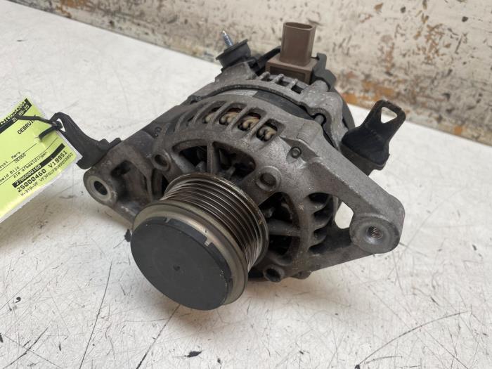 Gebruikte Dynamo Peugeot 108 1.0 12V VVT-i Prijs € 50,00 Margeregeling aangeboden door Autodemontage van de Laar