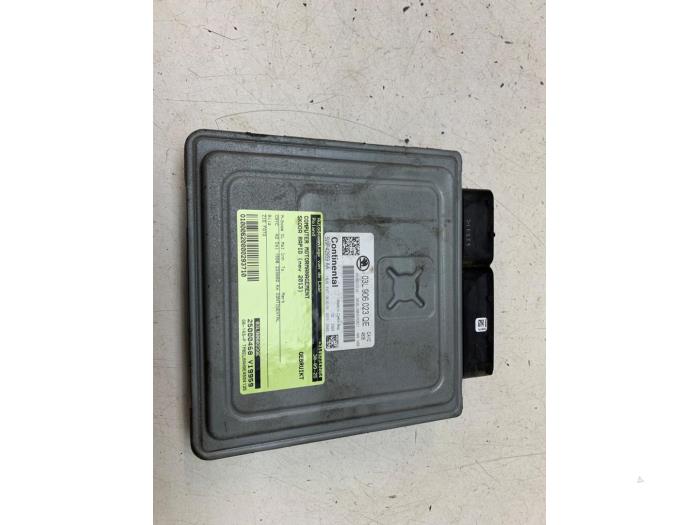 Gebruikte Computer Motormanagement Skoda Rapid Spaceback 1.6 TDI Greenline Prijs € 150,00 Margeregeling aangeboden door Autodemontage van de Laar