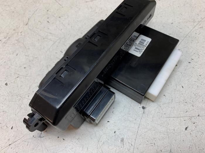 Display Interieur van een Hyundai iX20 (JC) 1.4i 16V 2015