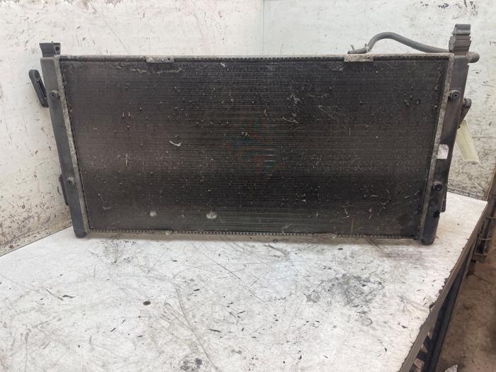 Gebruikte Radiateur Volkswagen Transporter T4 2.5 TDI Prijs € 35,00 Margeregeling aangeboden door Autodemontage van de Laar