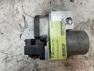 Gebruikte ABS Pomp Volkswagen Transporter T4 2.5 TDI Prijs € 350,00 Margeregeling aangeboden door Autodemontage van de Laar