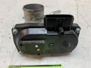 Gebruikte Gasklephuis Mitsubishi Space Star (A0) 1.2 12V Prijs € 75,00 Margeregeling aangeboden door Autodemontage van de Laar