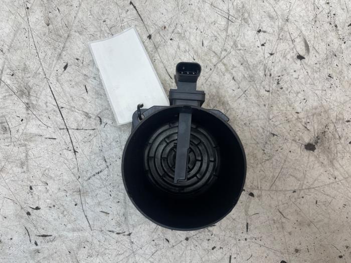 Luchtmassameter van een MAN TGE 2.0 TDI 2022