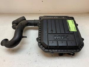 Gebruikte Luchtfilterhuis Volkswagen Up! (121) 1.0 12V 60 Prijs € 50,00 Margeregeling aangeboden door Autodemontage van de Laar