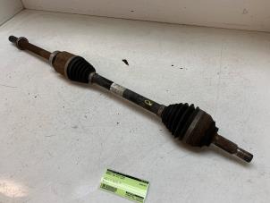 Gebruikte Homokineetas rechts-voor Renault Zoé (AG) 46kW Prijs € 125,00 Margeregeling aangeboden door Autodemontage van de Laar