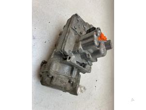 Gebruikte Pomp Airco Renault Zoé (AG) 46kW Prijs € 475,00 Margeregeling aangeboden door Autodemontage van de Laar