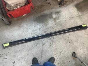 Gebruikte Zijskirt links Audi A3 Sportback (8VA/8VF) 1.4 TFSI 16V e-tron Prijs op aanvraag aangeboden door Autodemontage van de Laar