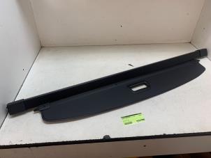 Gebruikte Bagageruimte Dekzeil Renault Grand Scénic IV (RFAR) 1.3 TCE 140 16V Prijs € 135,00 Margeregeling aangeboden door Autodemontage van de Laar