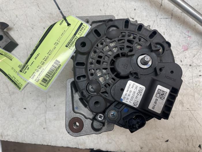 Gebruikte Dynamo Volkswagen Up! (121) 1.0 12V 60 Prijs € 45,00 Margeregeling aangeboden door Autodemontage van de Laar
