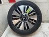 Velgen set + banden van een Volkswagen Up! (121) e-Up! 2021