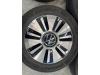 Velgen set + banden van een Volkswagen Up! (121) e-Up! 2021